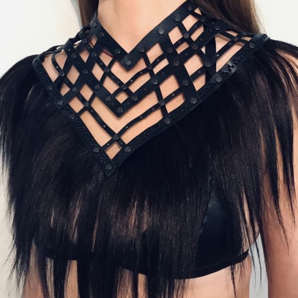 🍒WALK IN MY CLOSET🍒 JOURNEY TRAVEL LIFE EXPERIENCE VACATION SHOP BUILD DREAM - Picture 5 of 16